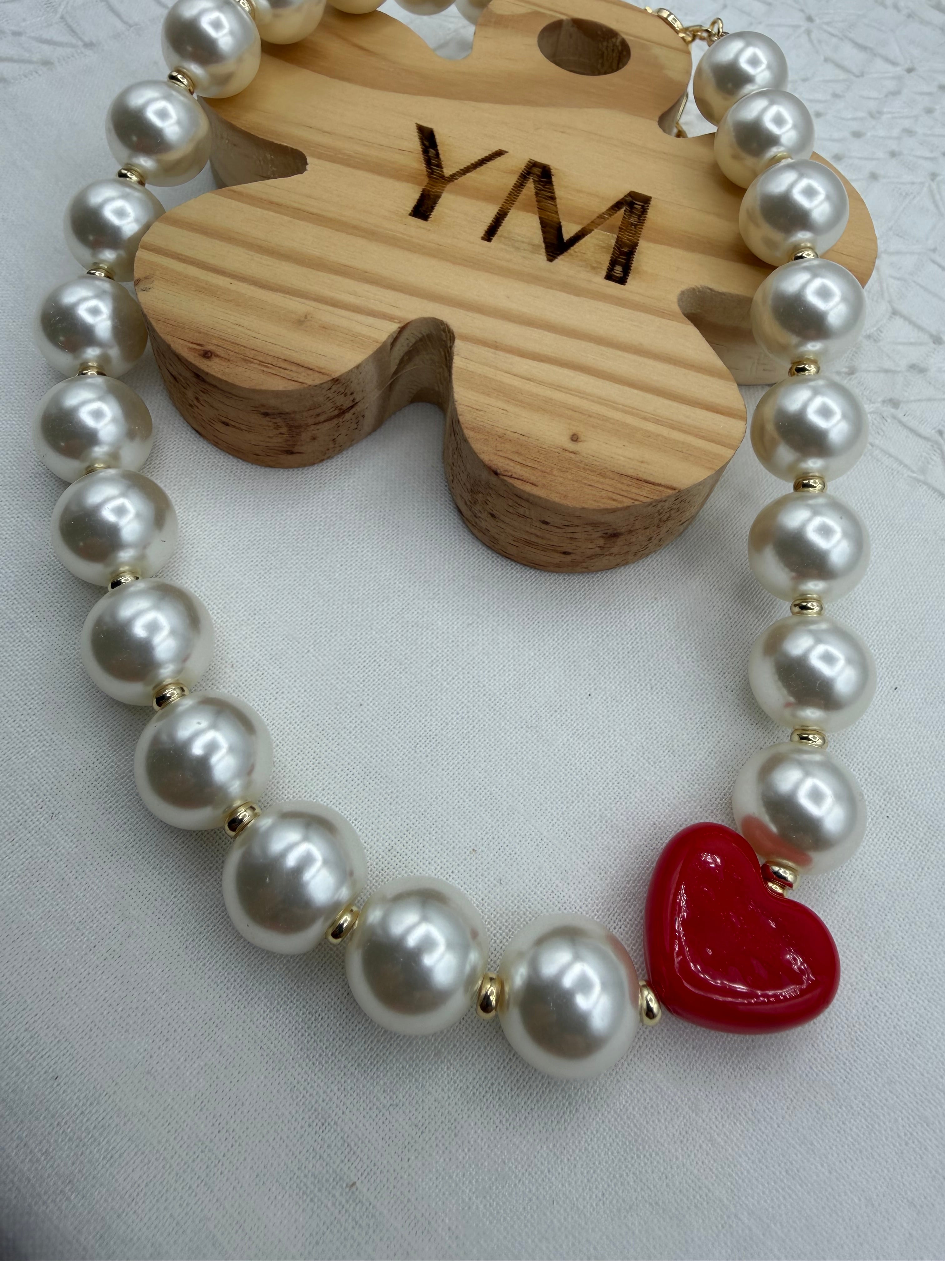 Collares Isaba