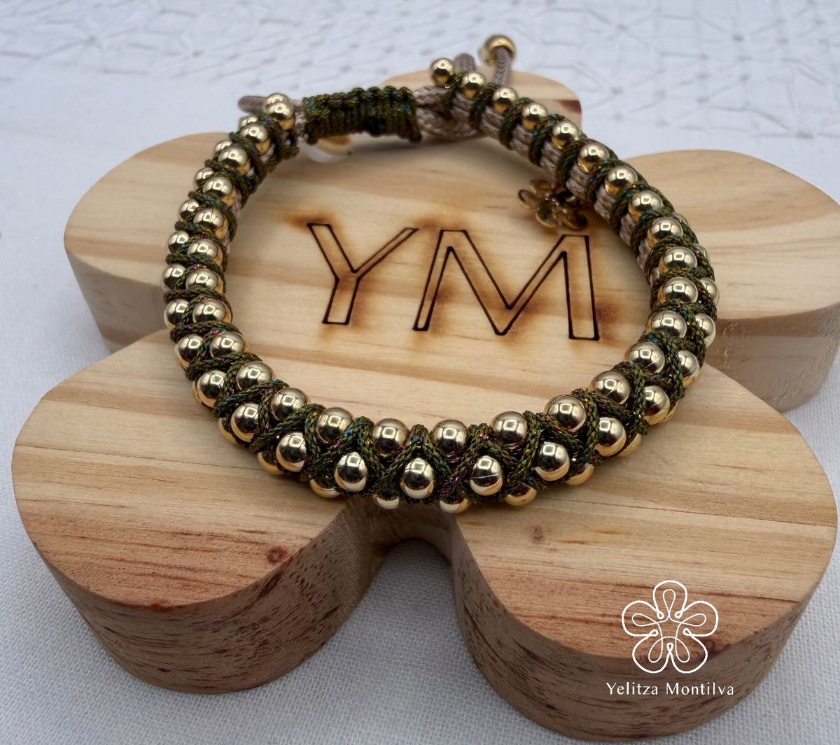 Bolonia  Bracelets 